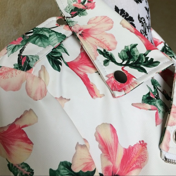 NWT Bagatelle floral bomber style jacket - Picture 2 of 5